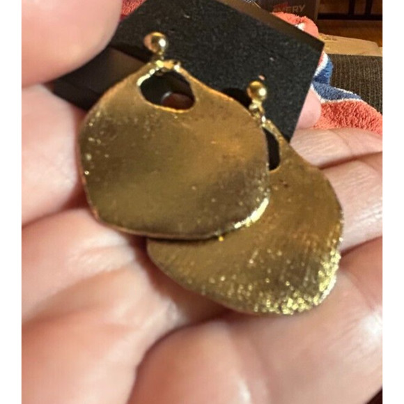 Vintage 1960s Butterfly Drop Earrings - Picture 5 of 16